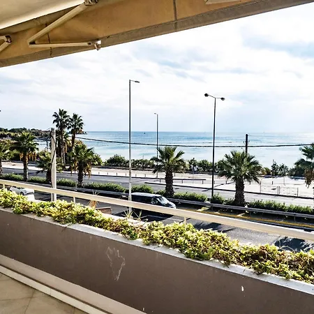 1, Kotzia Str. & Poseidonos Avenue, Alimos Appartement *